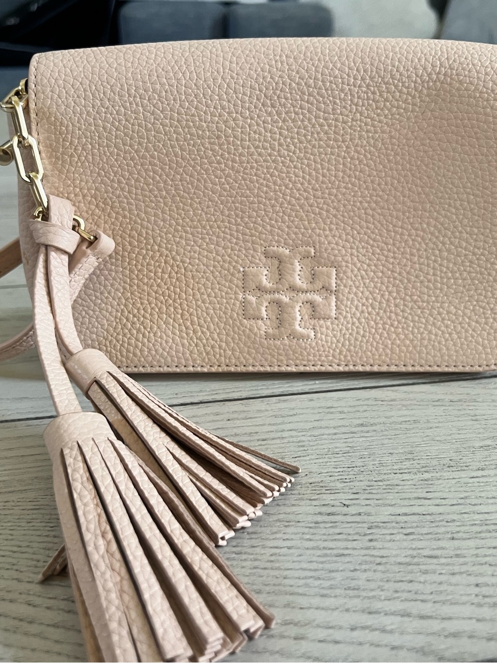 Women’s Tory Burch Crossbody Bag in Blush Pink - Picture 5 of 16